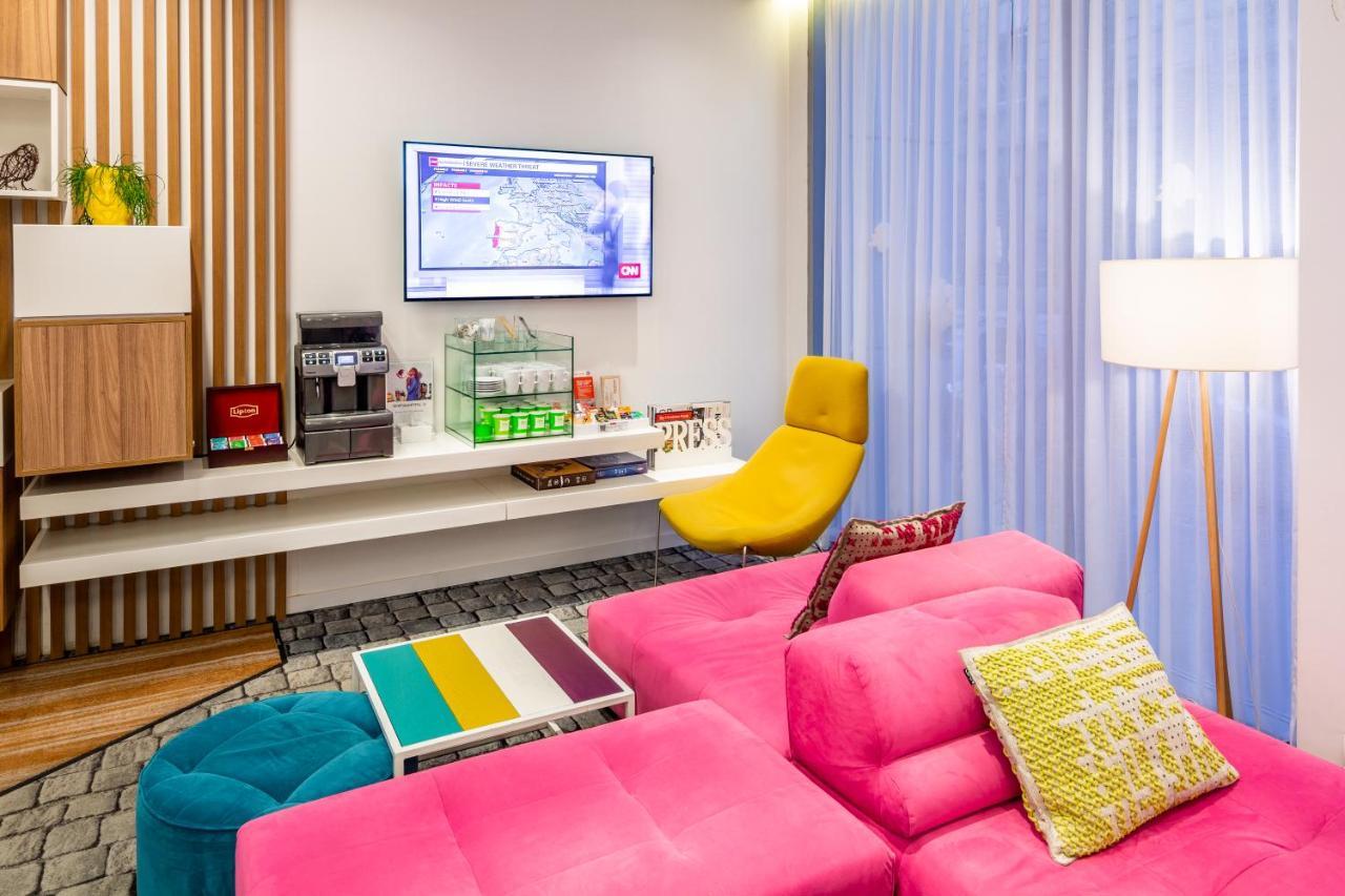 ไอบิส สไตล์ ลวีฟ เซ็นเตอร์ Hotel ภายนอก รูปภาพ